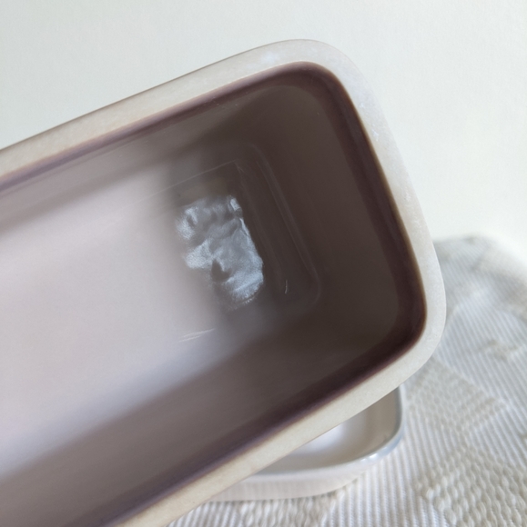 Pfalzgraff Butter Dish soft pink with hints of burgundy and blue - Picture 5 of 10